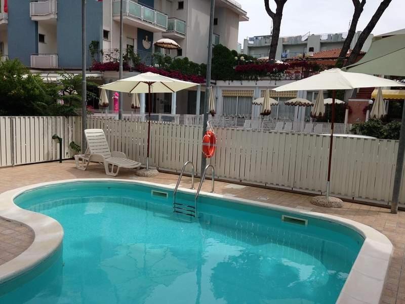 Aron Hotel Римини Экстерьер фото